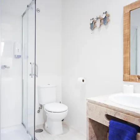 Surfhouse Hostel