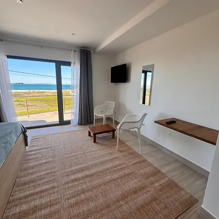Surfhouse Hostel